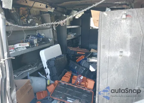 2015 Ford Transit-150 z USA, uszkodzony, nr VIN 1FTNE2YM9FKA40438